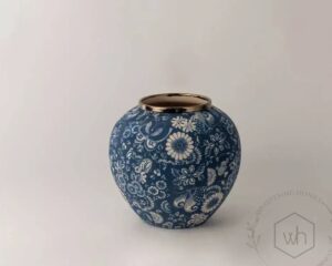 Chinese Blue Retro Vase