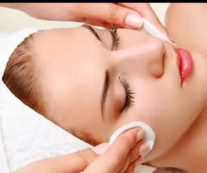 Deep Cleansing Facial with Extraction