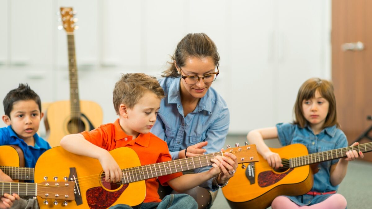 How Do Music Lessons in Portland Improve Skills?