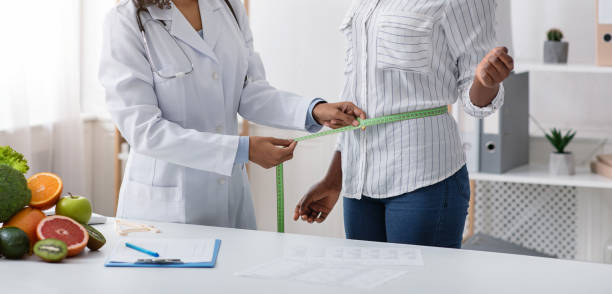 What are the benefits of visiting a weight management clinic?