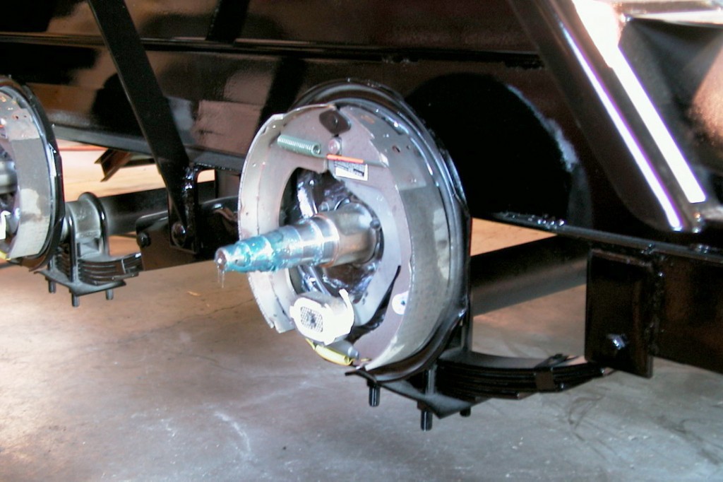 What Should Experts Do If Your Trailer's Brakes Lock Up?