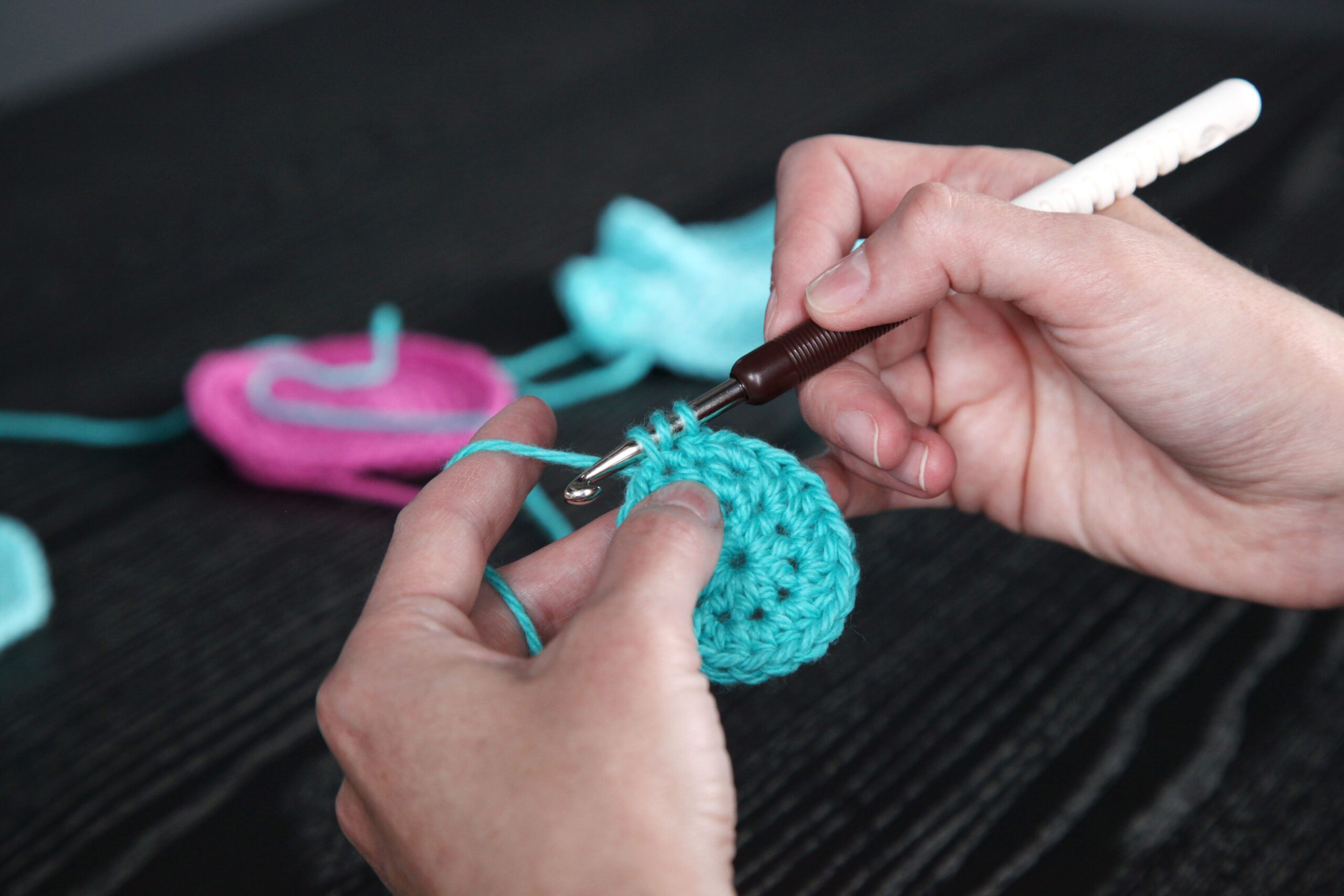 Learn How To Crochet: Easy Steps for Beginners