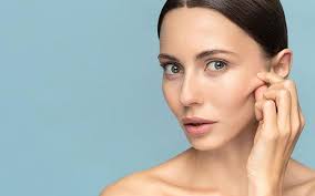 How Does a Facelift Impact Your Skin’s Elasticity?