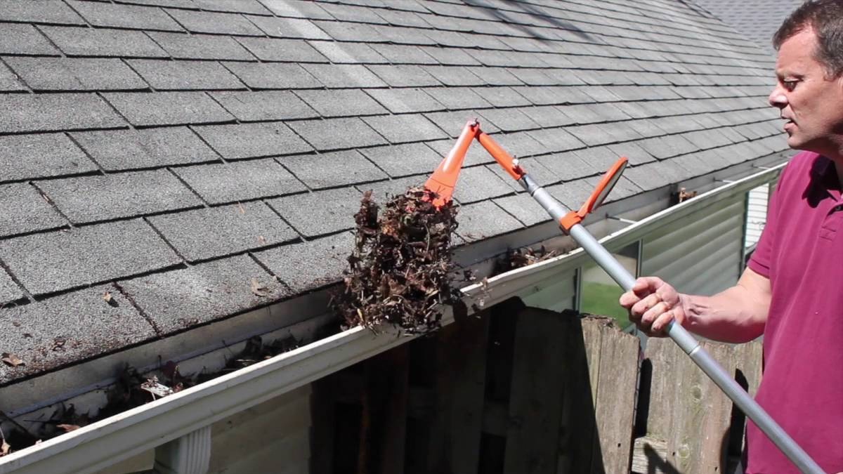 Gutter Cleaning