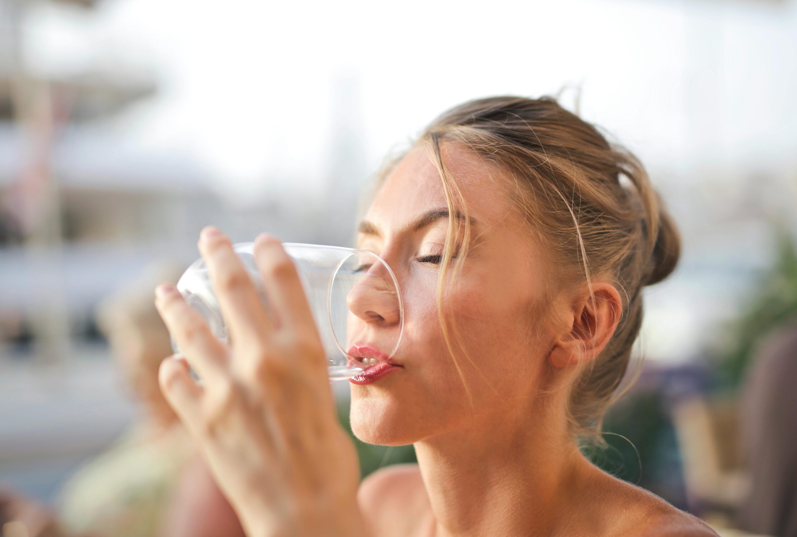 Who’s Better: Bottled Water vs Tap Water