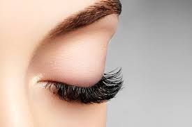 Eyelash Extensions Salons Near Me: How to Find the Best One