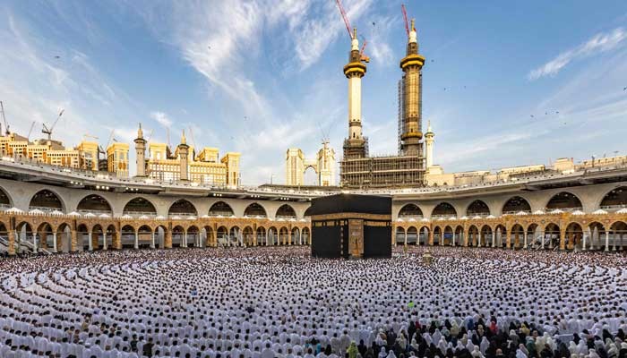 Navigating Hajj Packages: Ensuring Legal Compliance