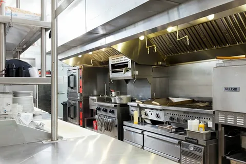 Commercial kitchen supplies