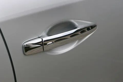 Nissan Navara Outer Door Handle