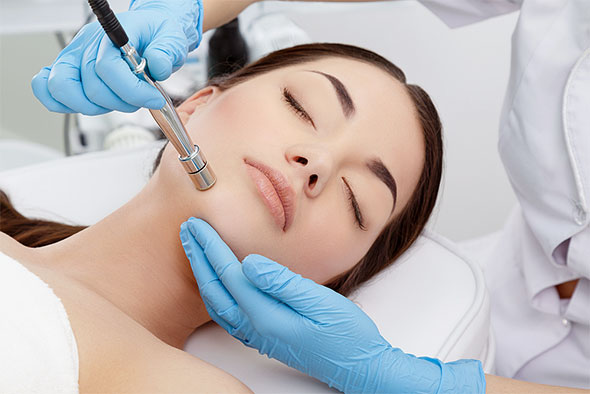 The Role of Microdermabrasion in Treating Hyperpigmentation