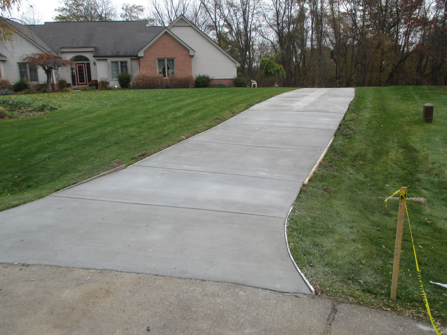 concrete driveway Sherwood Park