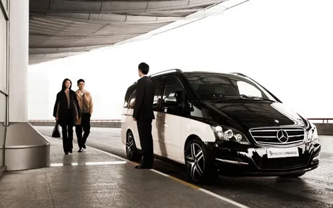 Chauffeur Van Melbourne