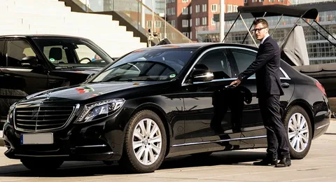 luxury car chauffeur Perth