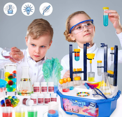 How Many Items Are in a Primary Science Kit?