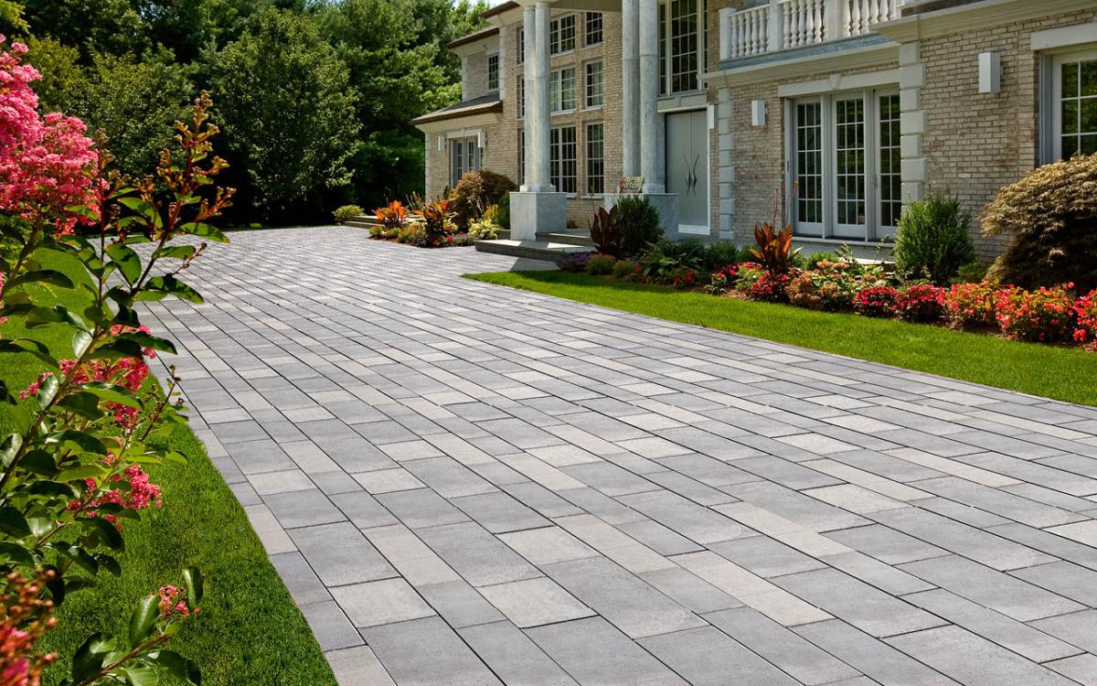 concrete driveway in Sherwood Park