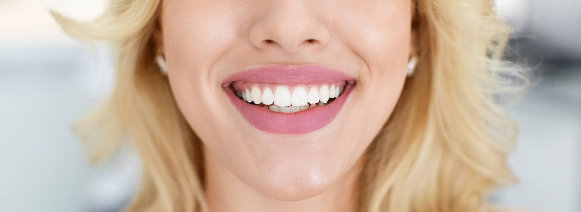 Achieve a Brighter Smile With Teeth Whitening