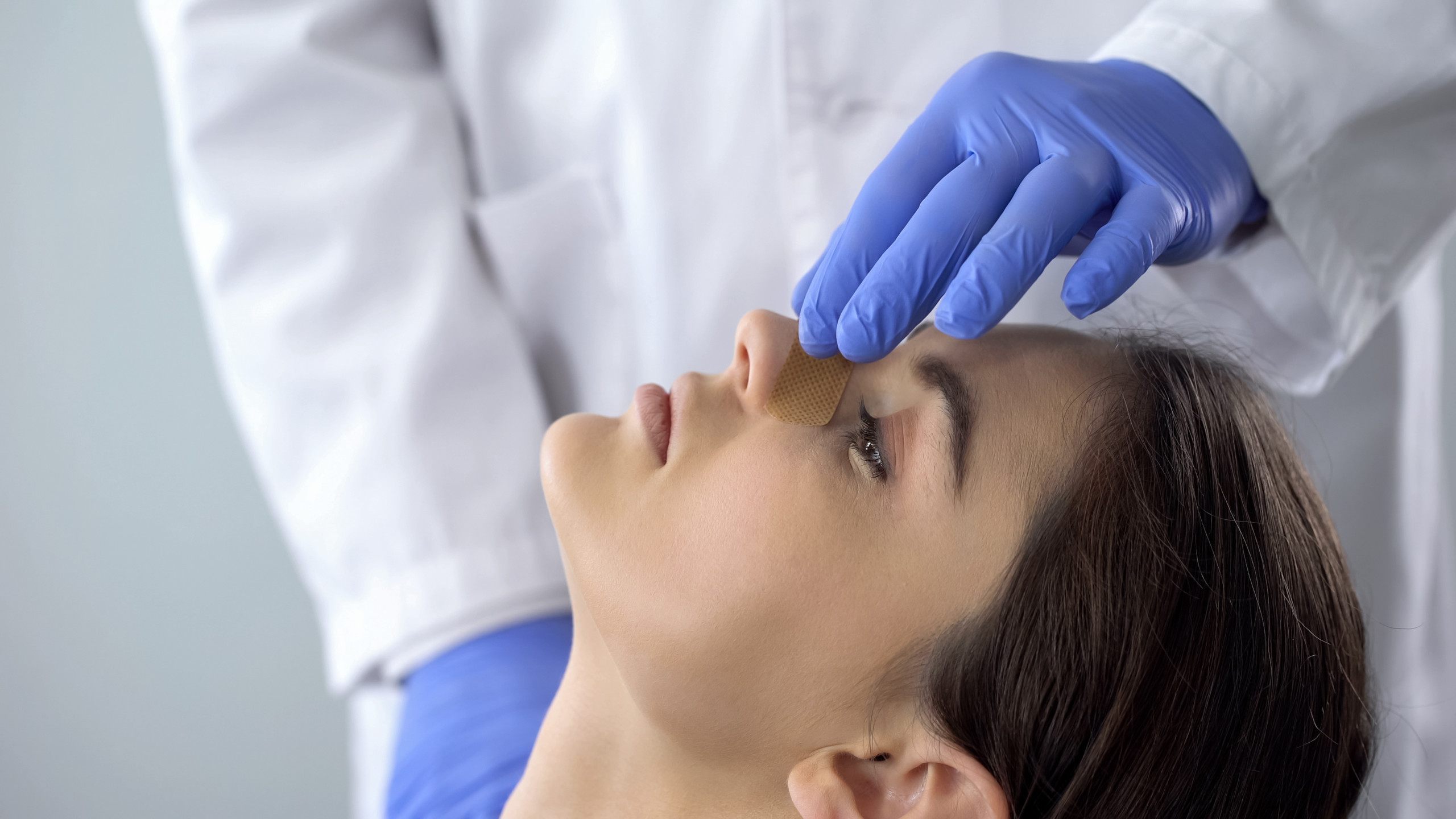 How Do Experts Apply Jawline Filler Safely