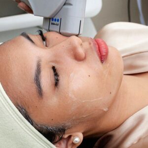 tighten skin with HIFU Treatment in Dubai