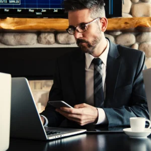 Accounting Outsourcing vs. In-House Teams Which Is Right for You