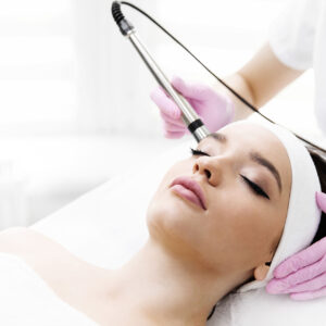 Non‑Invasive Pico Laser Treatment Available